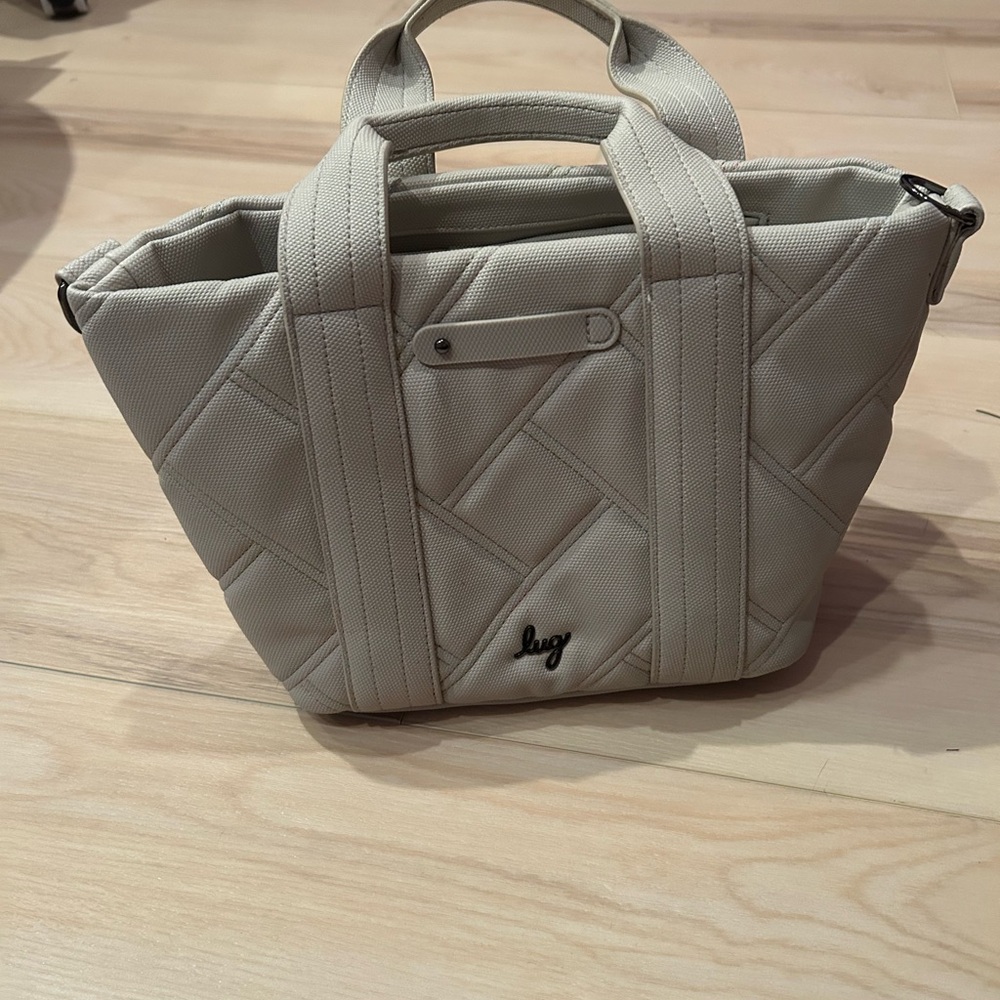 Lug Women's grey Quilted Tote Bag barely used